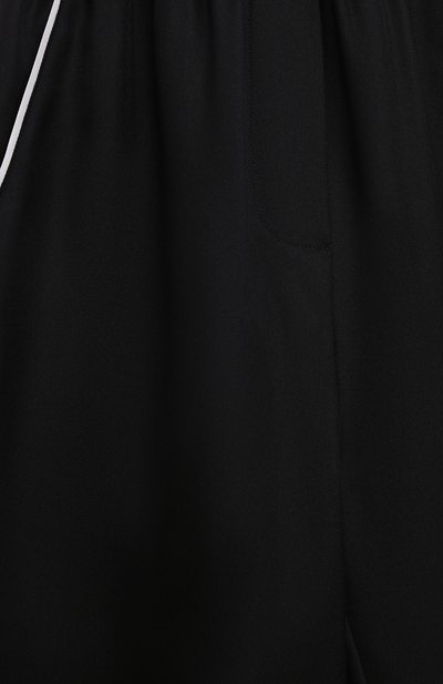 Шелковые брюки DOLCE & GABBANA черного цвета по цене 64850 руб., арт. L53P26/FU1FZ/8-14, фото 3 Шелковые брюки DOLCE & GABBANA, арт. L53P26/FU1FZ/8-14, фото 3
