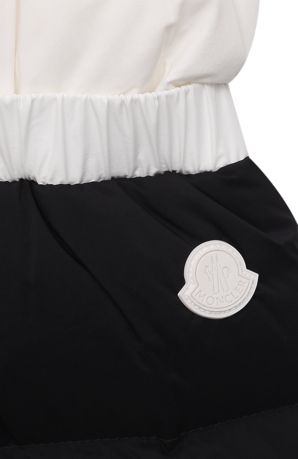 Комплект из куртки и комбинезона MONCLER черного цвета по цене 69950 руб., арт. G2-951-1F511-00-53333, фото 6 Комплект из куртки и комбинезона MONCLER, арт. G2-951-1F511-00-53333, фото 6