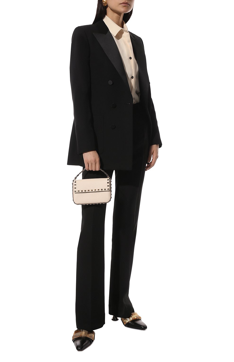 Сумка rockstud small VALENTINO кремового цвета по цене 106000 руб., арт. XW2P0W07/VSH, фото 3 Сумка rockstud small VALENTINO, арт. XW2P0W07/VSH, фото 3