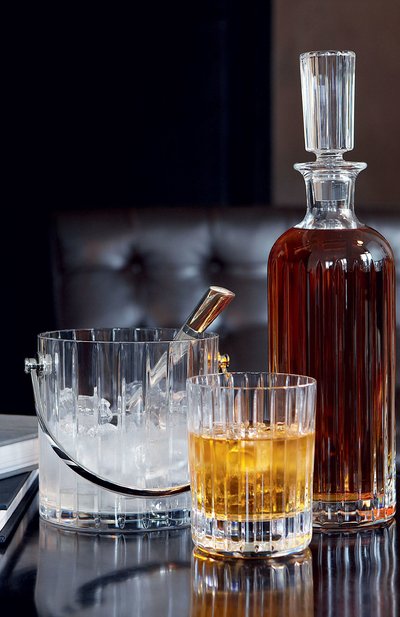 Набор из ведра для льда и 4-х стаканов для виски harmonie BACCARAT прозрачного цвета по цене 186500 руб., арт. 2 811 179, фото 2 Набор из ведра для льда и 4-х стаканов для виски harmonie BACCARAT, арт. 2 811 179, фото 2