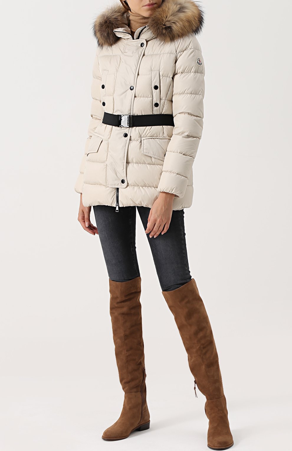 Стеганый пуховик с поясом и меховой отделкой капюшоном MONCLER, арт. C2-093-46877-25-68065, фото 2