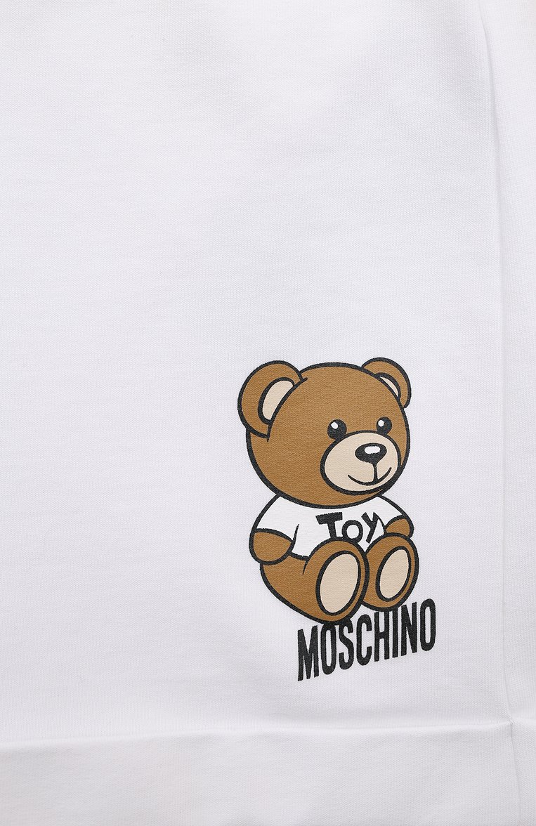 Детские хлопковые шорты MOSCHINO белого цвета, арт. HDQ000/LDA00/10-14 | Фото 3 (Материал внешний: Хлопок; Случай: Повседневный; Материал сплава: Проставлено; Нос: Не проставлено)