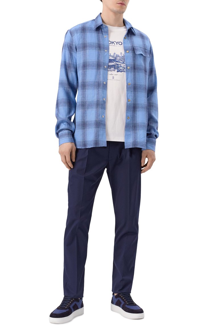 Мужская льняная рубашка KITON голубого цвета, арт. UMCBUBAH0926401_5XL-8XL | Фото 2 (Материал внешний: Лен; Автоматизация ТО: Проставлено; Рукава: Длинные; Длина (для топов): Удлиненные; Автоматизация состава: Проставлено; Манжеты: На кнопках; Случай: Повседневный; Стили: Кэжуэл; Принт: Клетка; Воротник: Кент; Детали: Без декора)