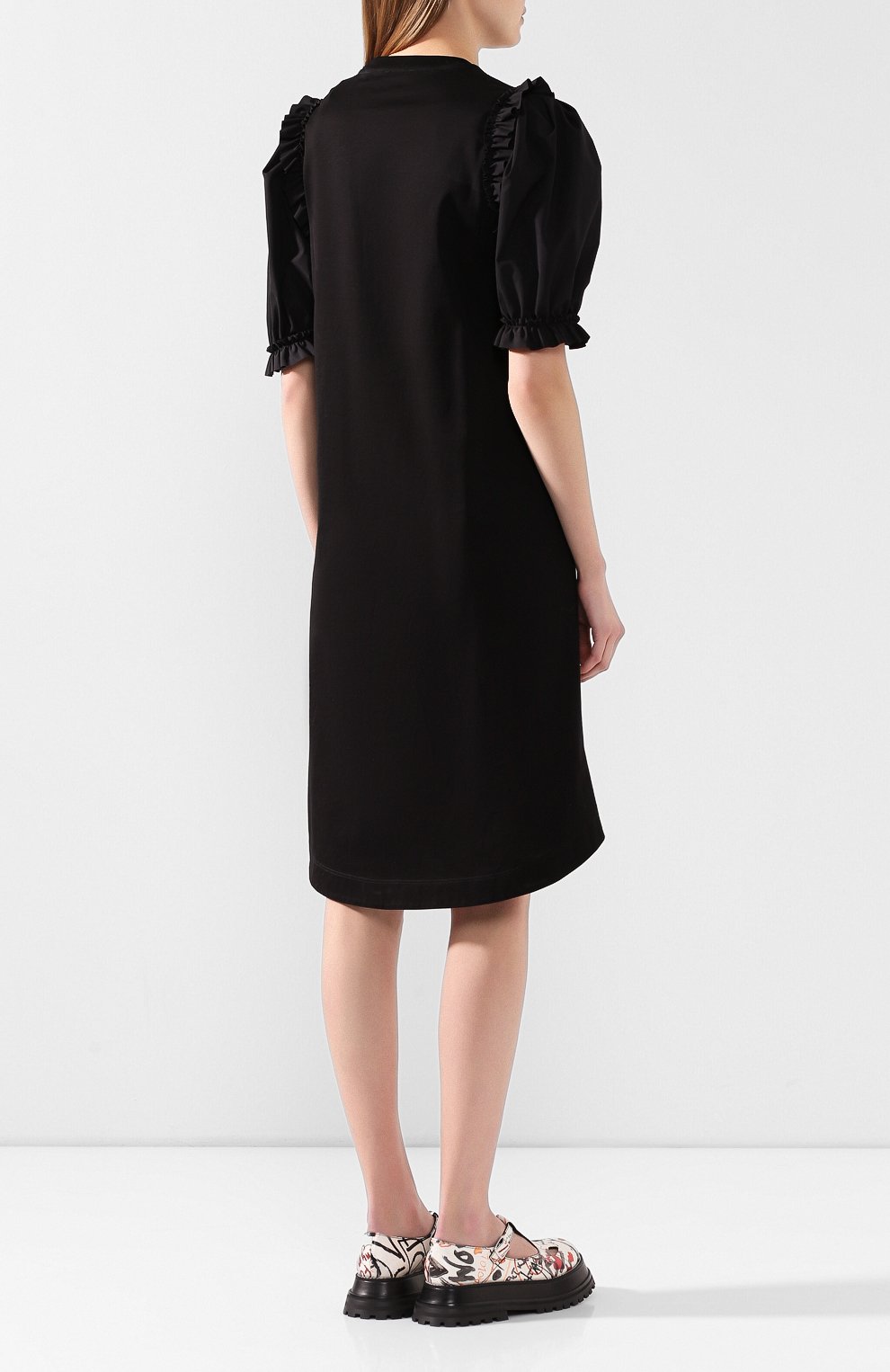 Платье 4 moncler simone rocha MONCLER GENIUS черного цвета по цене 74850 руб., арт. F1-09W-8I700-40-829H6, фото 4 Платье 4 moncler simone rocha MONCLER GENIUS, арт. F1-09W-8I700-40-829H6, фото 4
