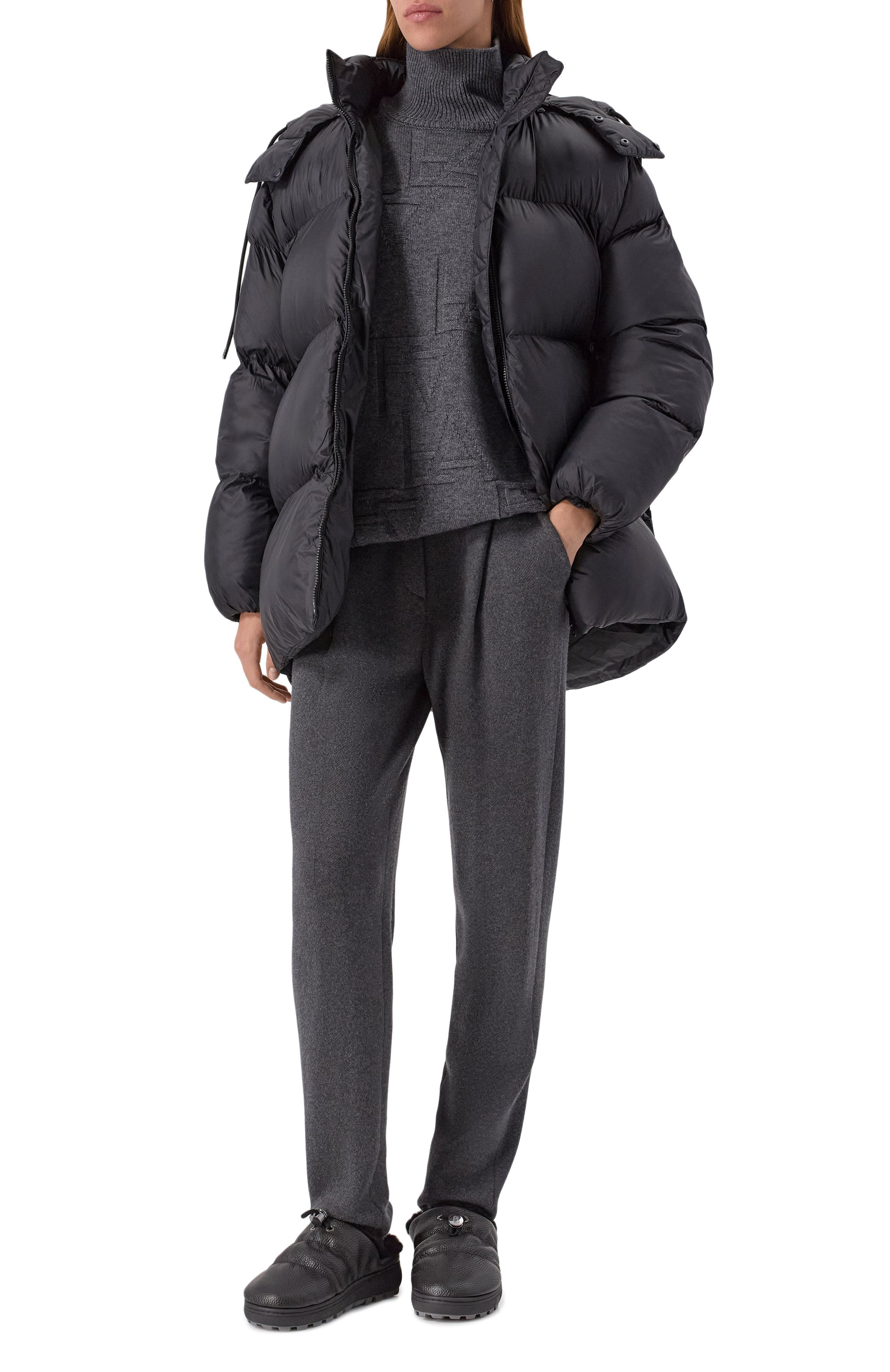 Пуховик HUGO черного цвета по цене 49950 руб., арт. 50547228, фото 2 Пуховик HUGO, арт. 50547228, фото 2