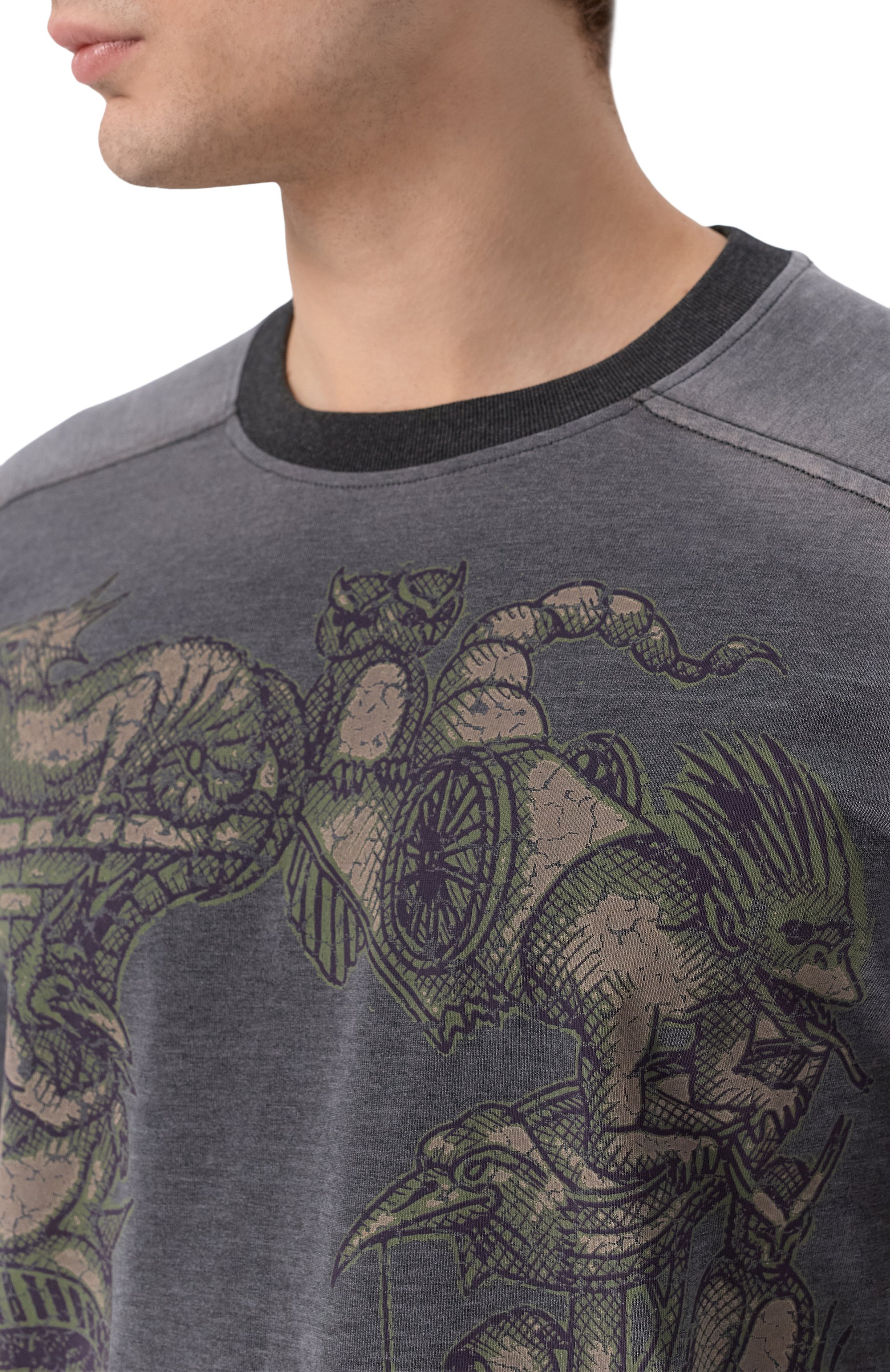 Лонгслив DIESEL темно-серого цвета по цене 25800 руб., арт. A23002/0WECN, фото 5 Лонгслив DIESEL, арт. A23002/0WECN, фото 5