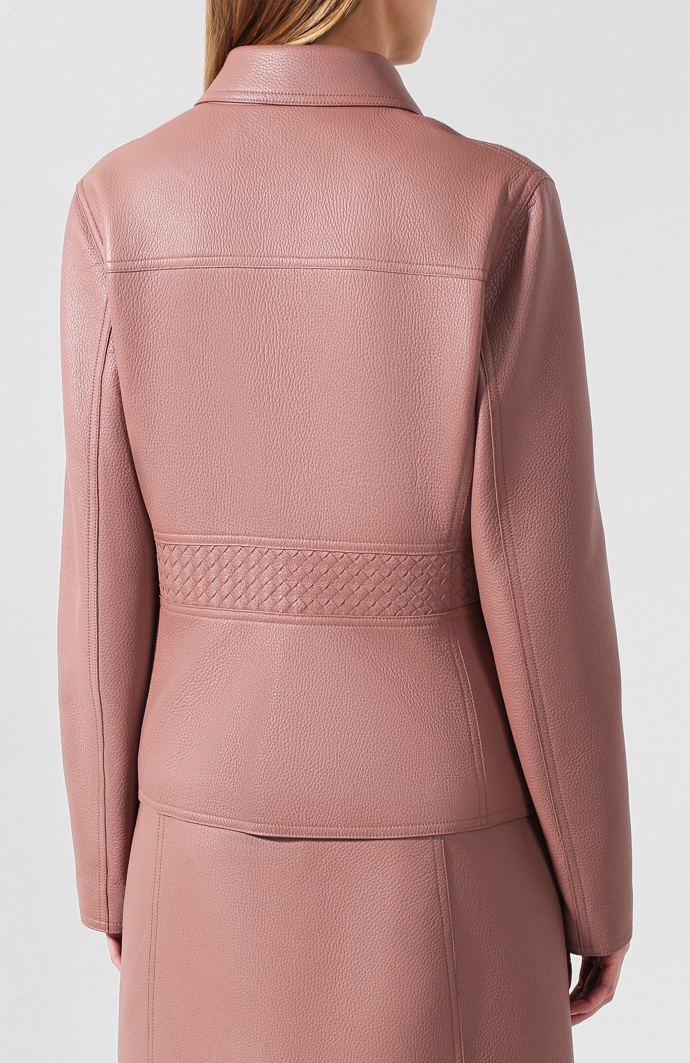 Кожаный жакет BOTTEGA VENETA светло-розового цвета по цене 448000 руб., арт. 546308/V0K90, фото 4 Кожаный жакет BOTTEGA VENETA, арт. 546308/V0K90, фото 4
