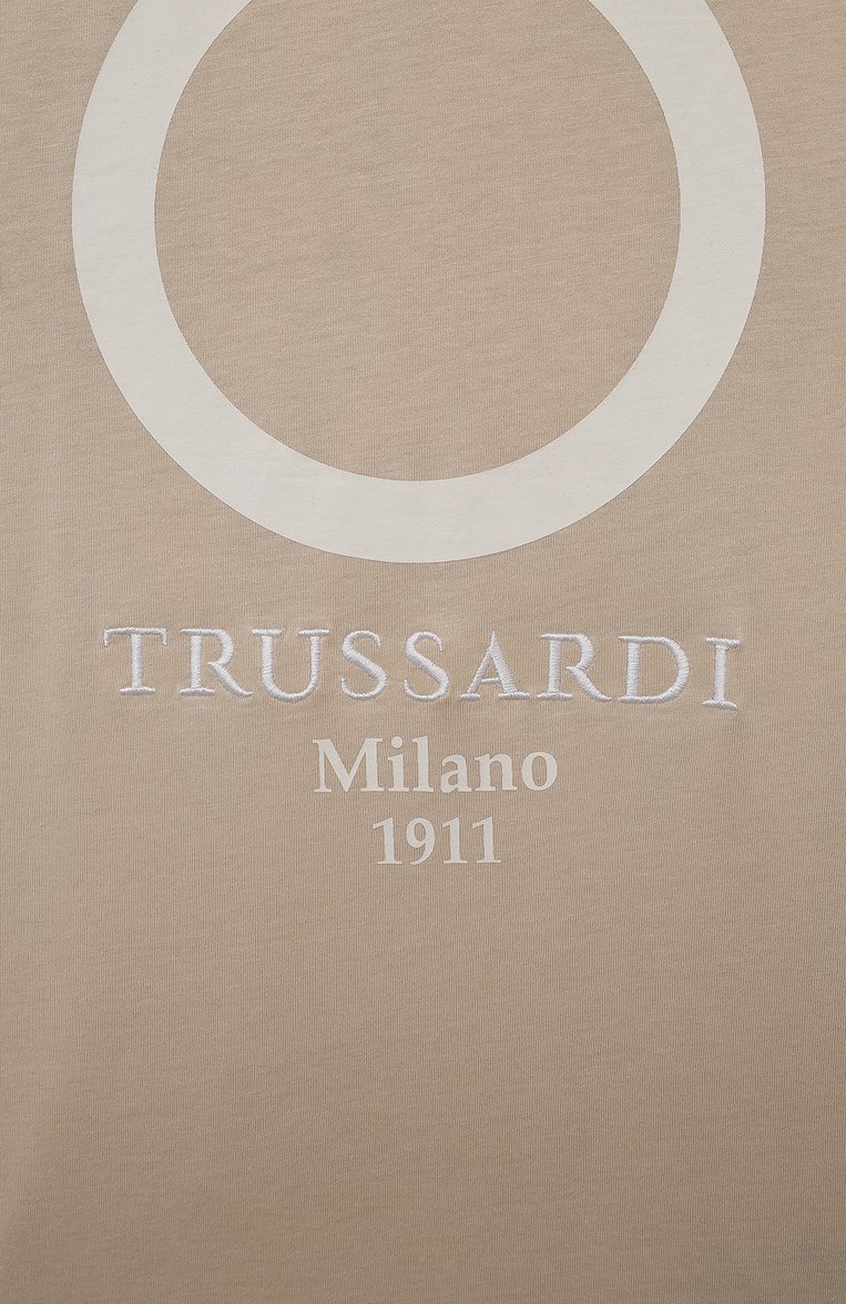 Детская хлопковая футболка TRUSSARDI JUNIOR светло-бежевого цвета, арт. TBP24099TS | Фото 3 (Материал сплава: Проставлено; Рукава: Короткие; Драгоценные камни: Проставлено; Материал внешний: Хлопок; Мальчики Кросс-КТ: Футболка-одежда; Ростовка одежда: 8 лет | 128 см, 16 лет | 164 см, 10 - 11 лет | 140 - 146см, 13 - 15 лет | 158 см, 12 лет | 152 см)