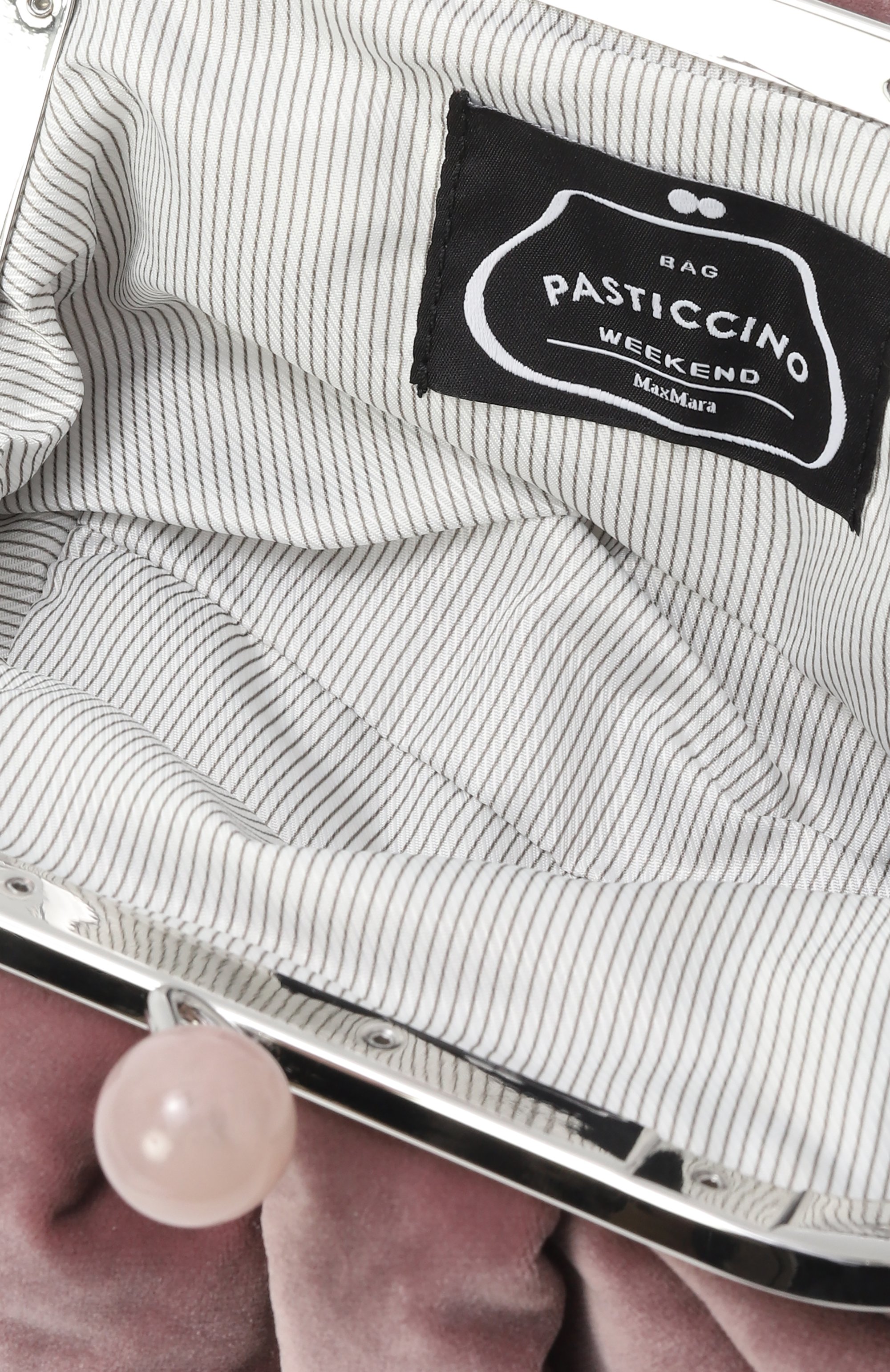 Сумка vespa pasticcino small WEEKEND MAX MARA темно-розового цвета по цене 36850 руб., арт. VESPA, фото 5 Сумка vespa pasticcino small WEEKEND MAX MARA, арт. VESPA, фото 5