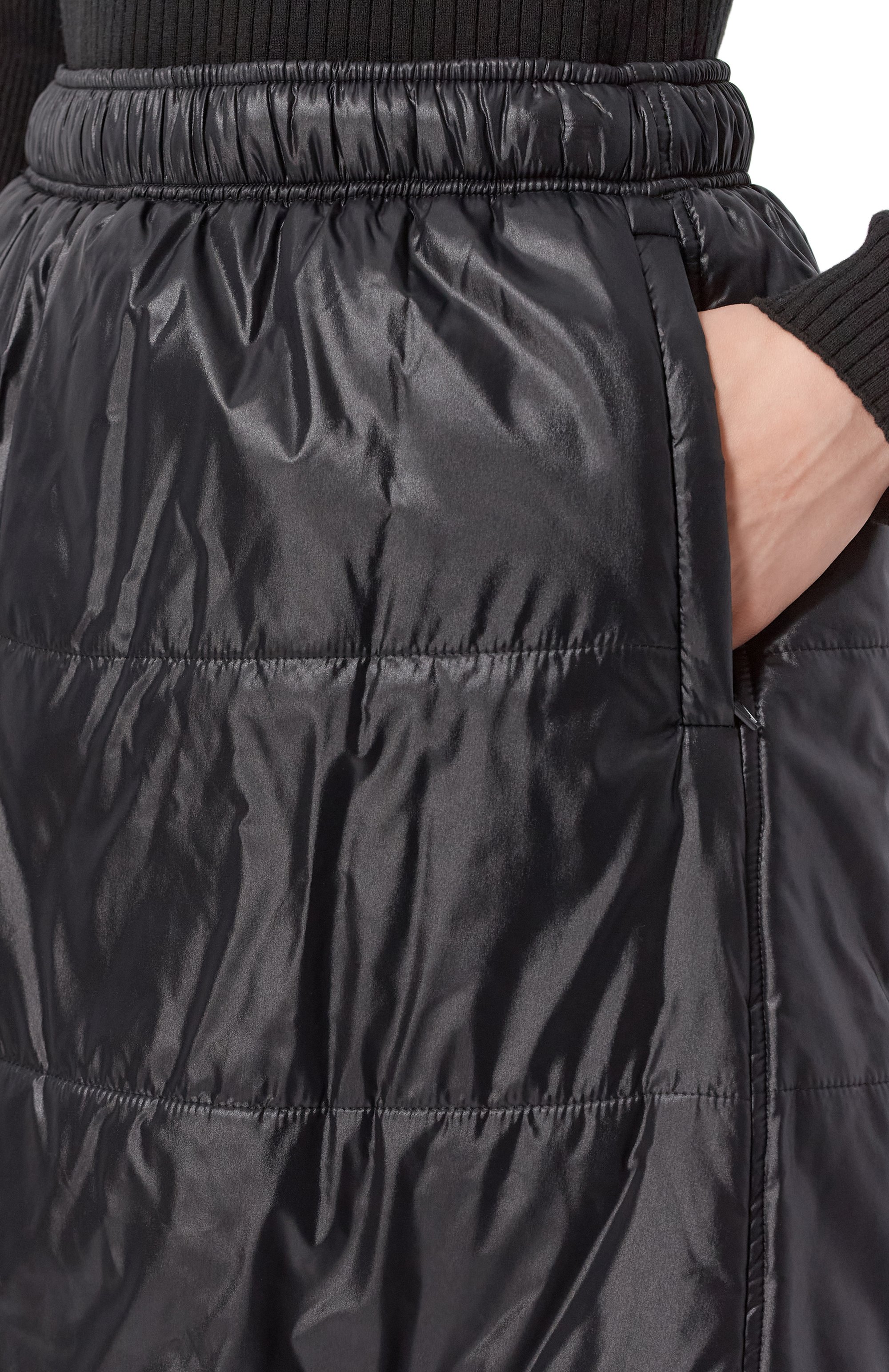 Утепленная юбка JUUN.J черного цвета по цене 69950 руб., арт. JW5Y27W04, фото 5 Утепленная юбка JUUN.J, арт. JW5Y27W04, фото 5