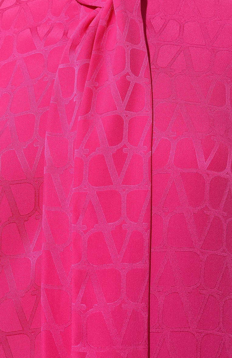 Женская шелковая блузка VALENTINO фуксия цвета, арт. 3B3AB5737TK | Фото 5 (Рукава: Длинные; Материал внешний: Шелк; Длина (для топов): Стандартные; Женское Кросс-КТ: Блуза-одежда; Стили: Кэжуэл; Принт: С принтом)