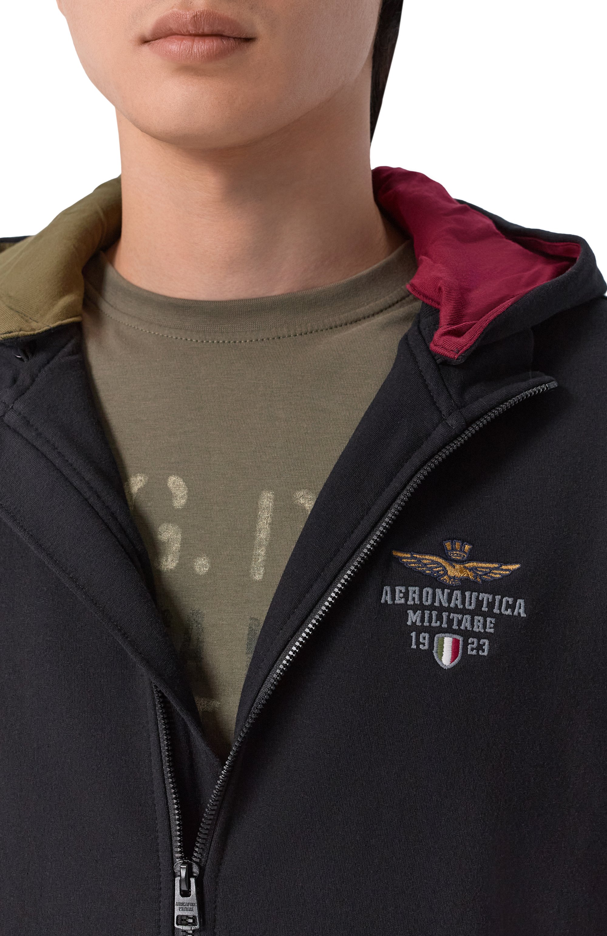 Хлопковый спортивный костюм AERONAUTICA MILITARE черного цвета по цене 34100 руб., арт. TF0108U/F00662, фото 6 Хлопковый спортивный костюм AERONAUTICA MILITARE, арт. TF0108U/F00662, фото 6