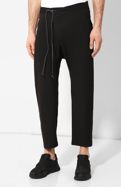 Брюки из смеси льна и вискозы KAZUYUKI KUMAGAI черного цвета по цене 29850 руб., арт. KP91-016, фото 3 Брюки из смеси льна и вискозы KAZUYUKI KUMAGAI, арт. KP91-016, фото 3