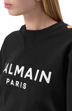 Женский хлопковый свитшот BALMAIN черного цвета, арт. EF1JQ002/BB02 | Фото 5 (Драгоценные камни: Проставлено; Рукава: Длинные; Материал сплава: Проставлено; Длина (для топов): Укороченные; Женское Кросс-КТ: Свитшот-одежда; Стили: Кэжуэл; Материал внешний: Хлопок)