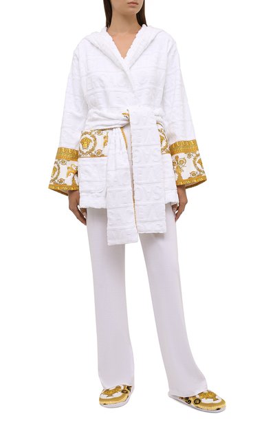 Хлопковый халат VERSACE белого цвета по цене 74950 руб., арт. ZACJ00019/ZC0SP052, фото 2 Хлопковый халат VERSACE, арт. ZACJ00019/ZC0SP052, фото 2