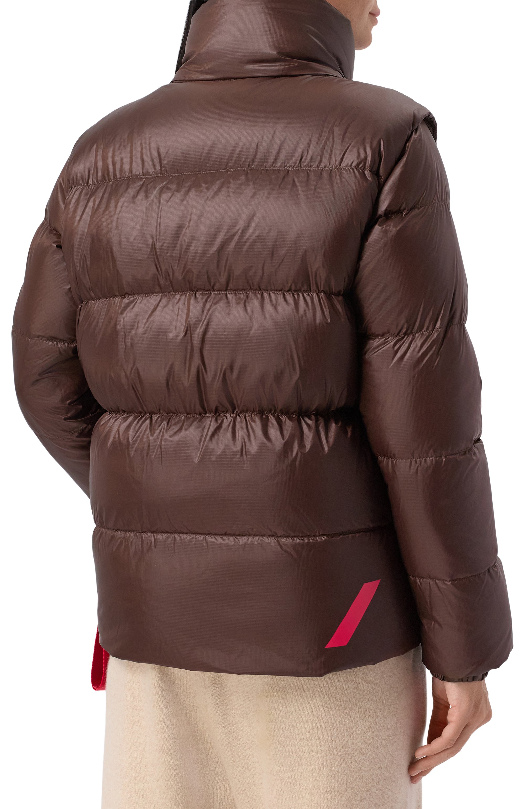 Пуховик AFTER LABEL коричневого цвета по цене 69950 руб., арт. MAGADAN/N051, фото 4 Пуховик AFTER LABEL, арт. MAGADAN/N051, фото 4