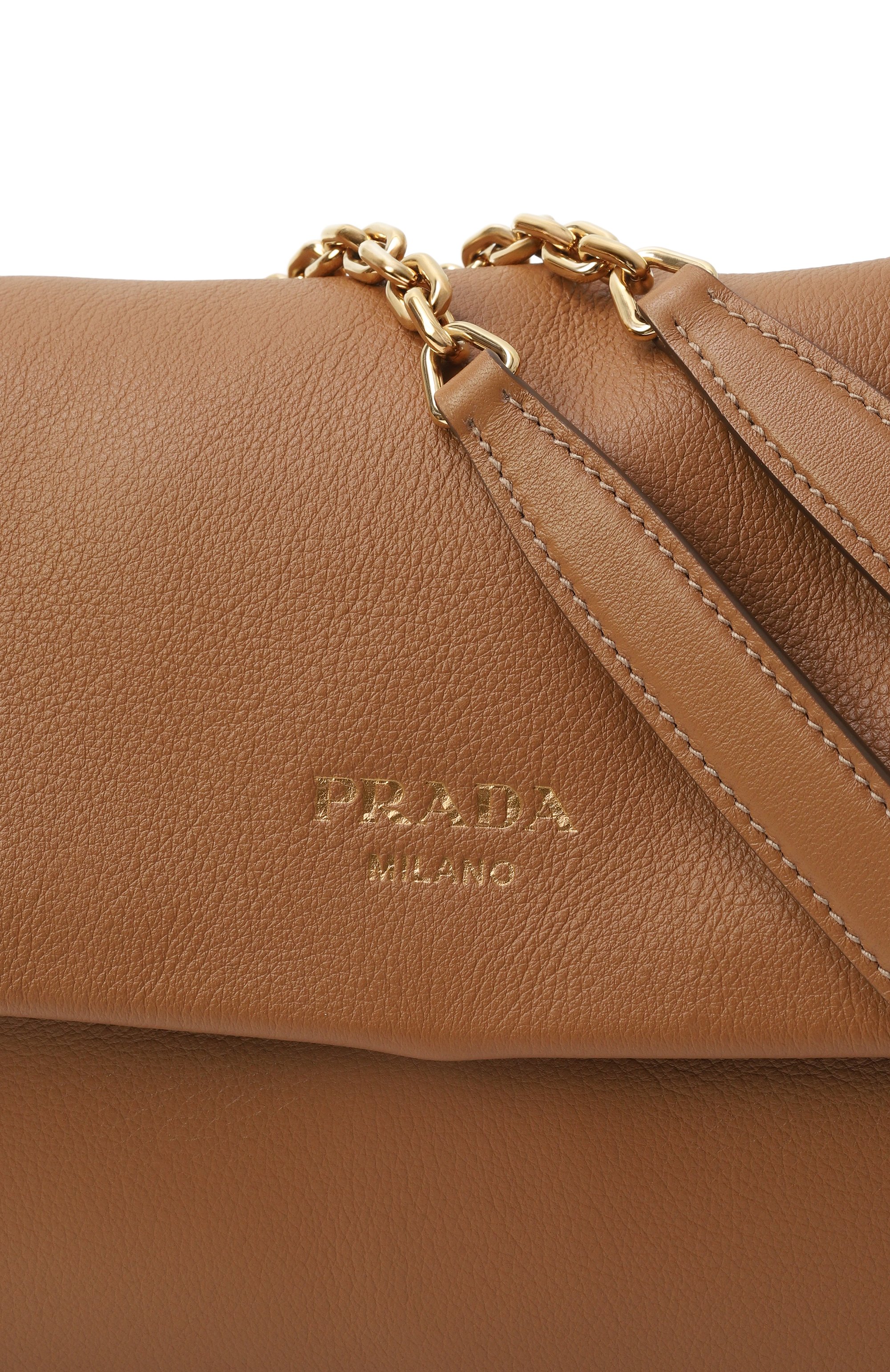 Сумка doux medium PRADA коричневого цвета по цене 513500 руб., арт. 1BD371/2CYS, фото 3 Сумка doux medium PRADA, арт. 1BD371/2CYS, фото 3