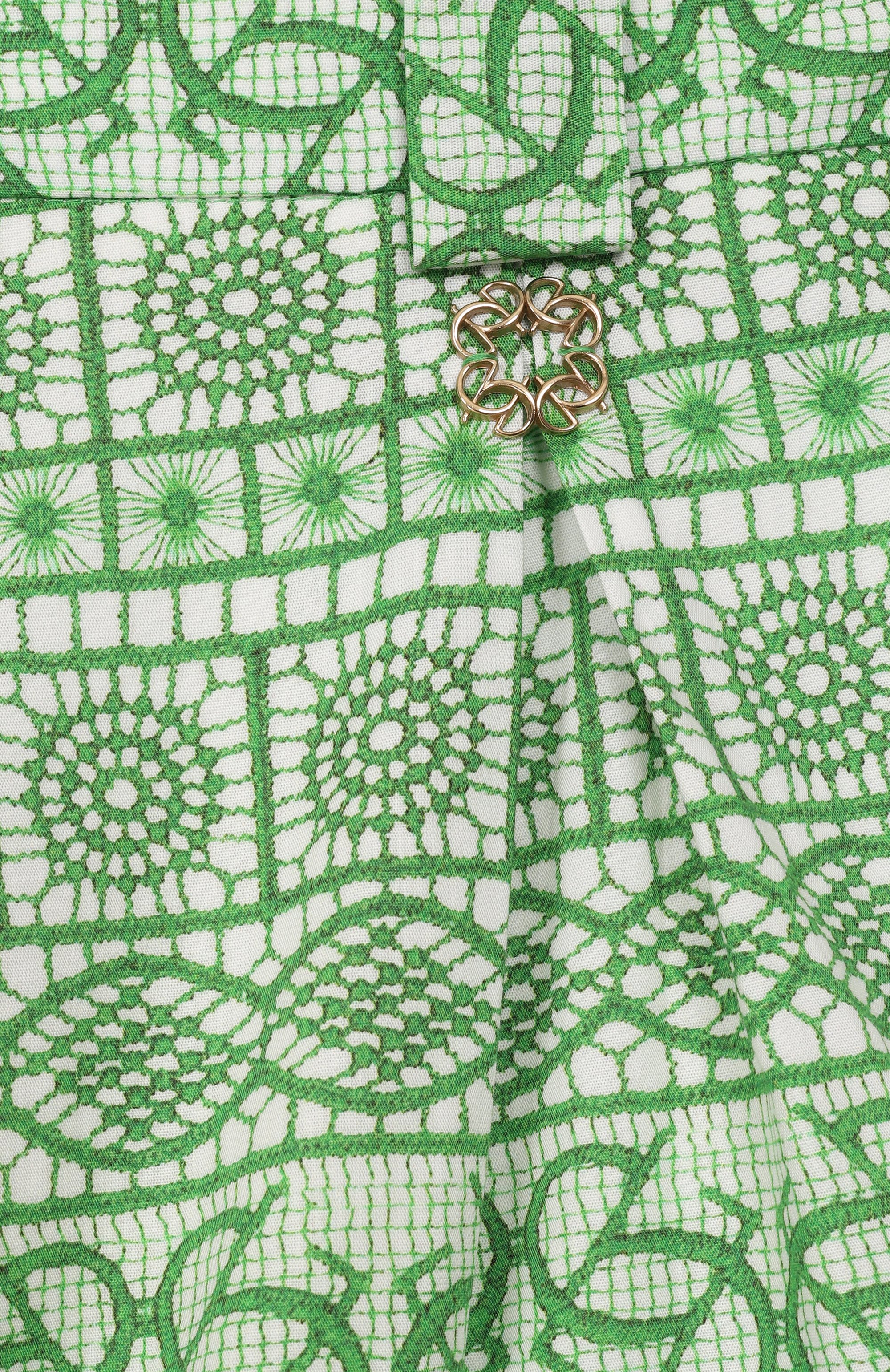 Хлопковые шорты ELIE SAAB JUNIOR зеленого цвета по цене 37750 руб., арт. EFPA021/TS1103_001, фото 3 Хлопковые шорты ELIE SAAB JUNIOR, арт. EFPA021/TS1103_001, фото 3