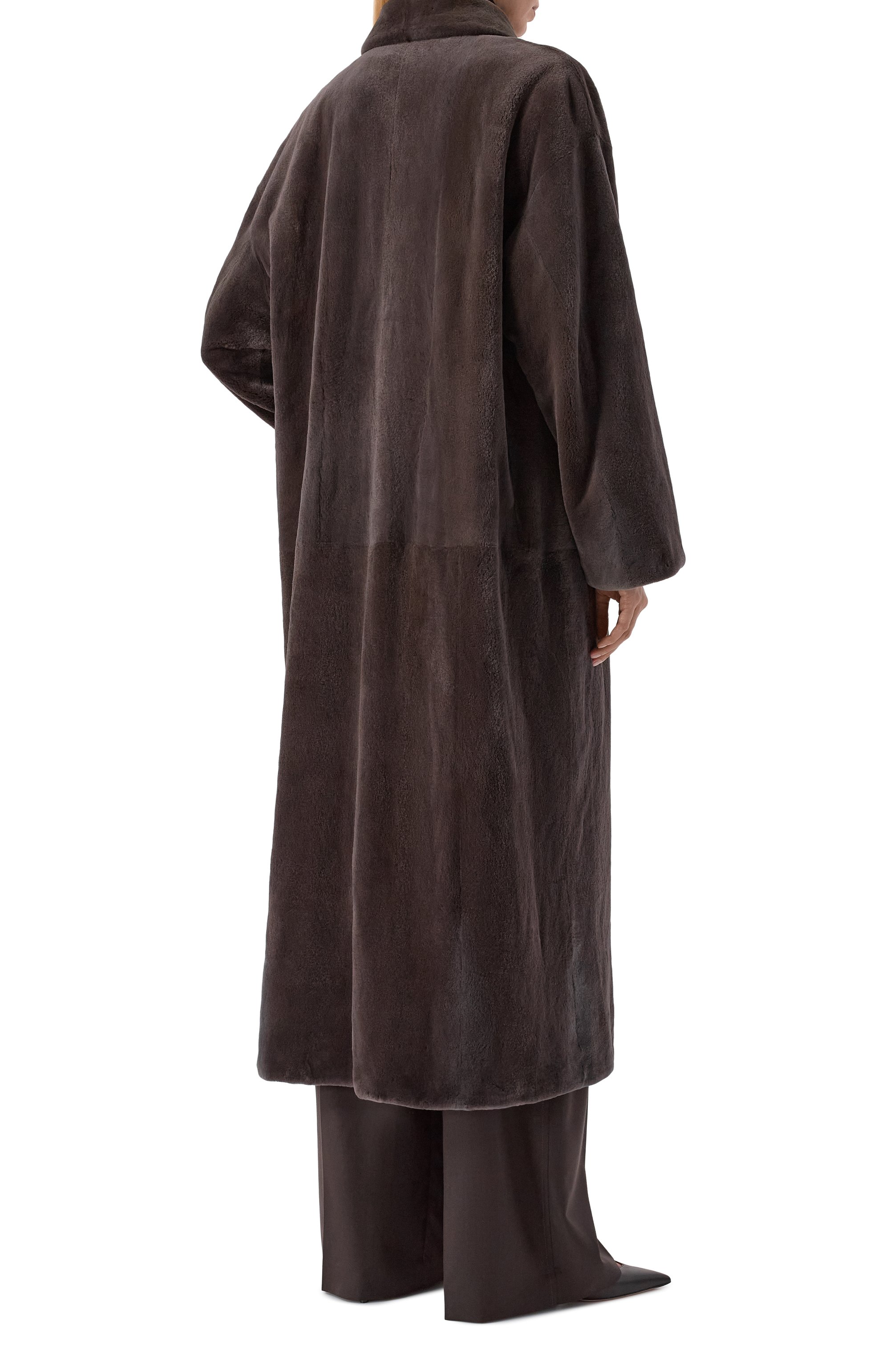 Шуба из норки GIULIA GURMAN серого цвета по цене 1500000 руб., арт. 2501NG40, фото 4 Шуба из норки GIULIA GURMAN, арт. 2501NG40, фото 4