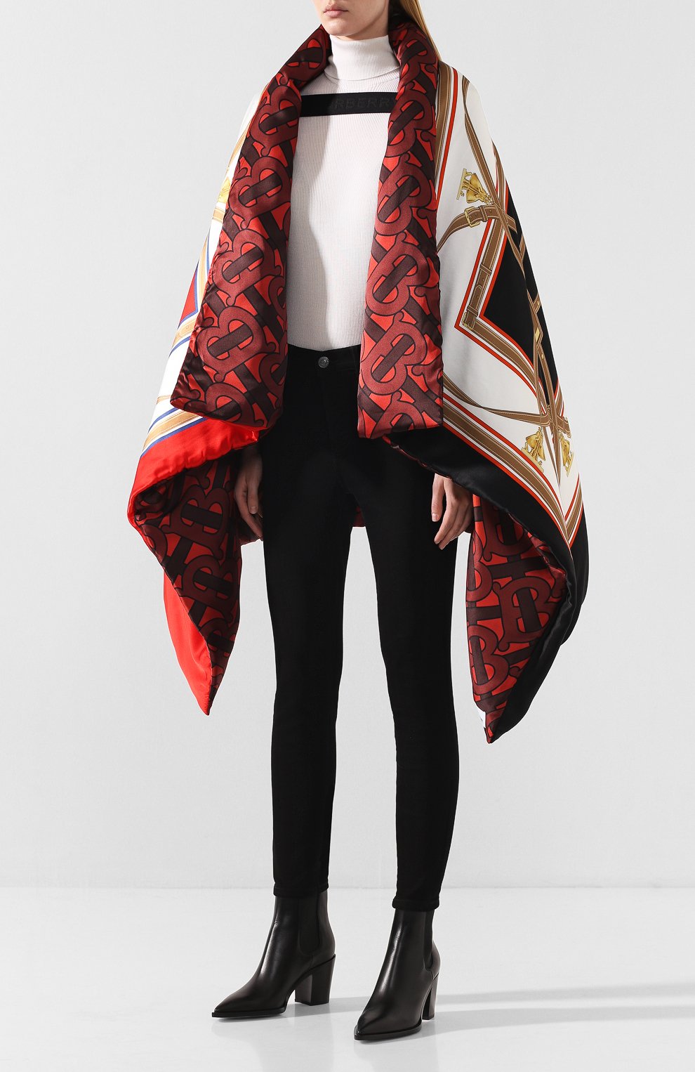 Шелковая накидка BURBERRY разноцветного цвета по цене 148000 руб., арт. 8016961, фото 3 Шелковая накидка BURBERRY, арт. 8016961, фото 3