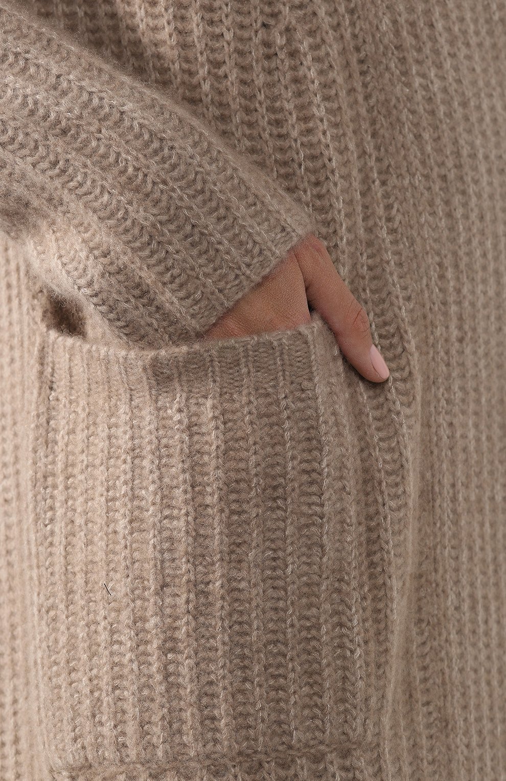Вязаный кардиган из смеси кашемира и шелка GABRIELA HEARST бежевого цвета по цене 192500 руб., арт. F18GH923, фото 5 Вязаный кардиган из смеси кашемира и шелка GABRIELA HEARST, арт. F18GH923, фото 5