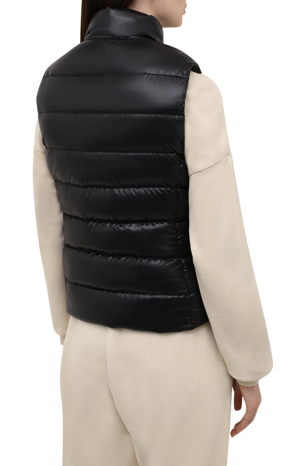 Пуховый жилет ghany MONCLER черного цвета по цене 69950 руб., арт. G2-093-1A525-00-68950, фото 4 Пуховый жилет ghany MONCLER, арт. G2-093-1A525-00-68950, фото 4