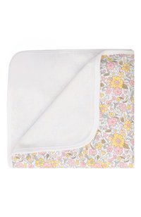 Светло-розовый