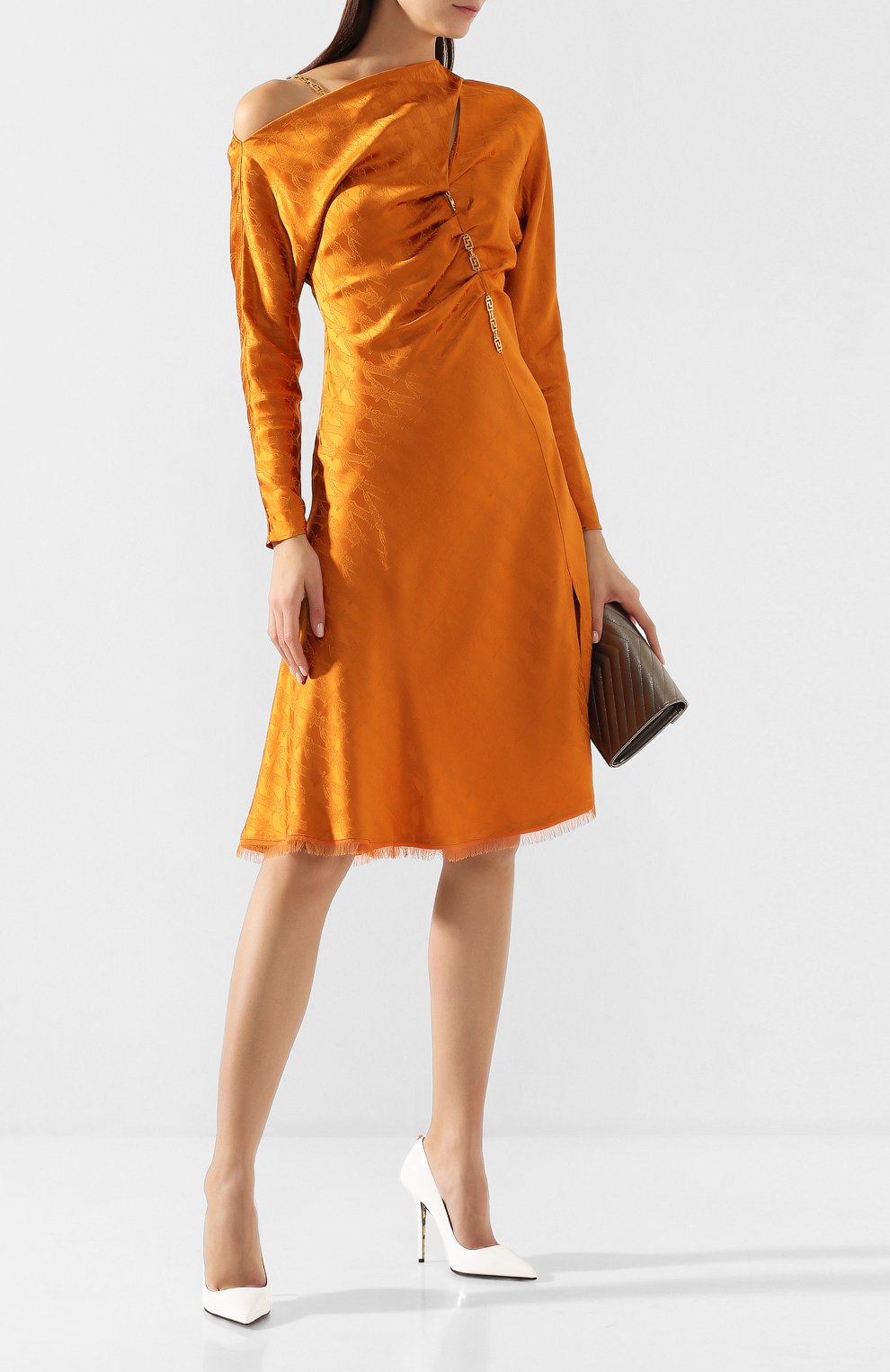 Платье из вискозы VERSACE бронзового цвета по цене 208000 руб., арт. A84604/A231929, фото 2 Платье из вискозы VERSACE, арт. A84604/A231929, фото 2