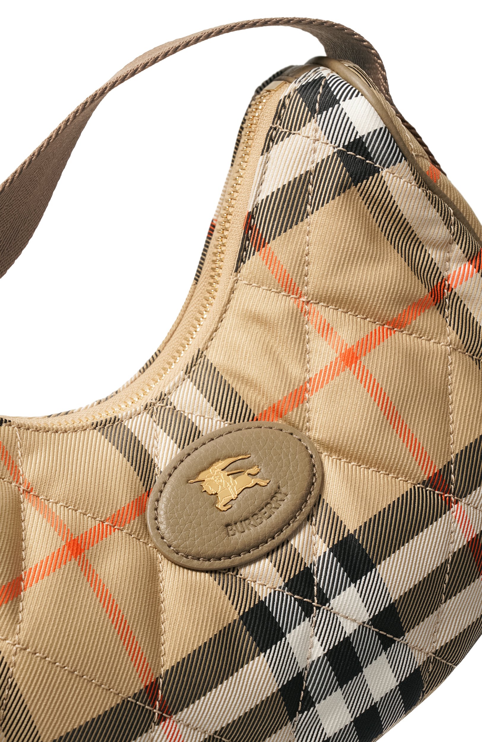 Сумка horseshoe BURBERRY бежевого цвета по цене 123500 руб., арт. 8122136, фото 6 Сумка horseshoe BURBERRY, арт. 8122136, фото 6