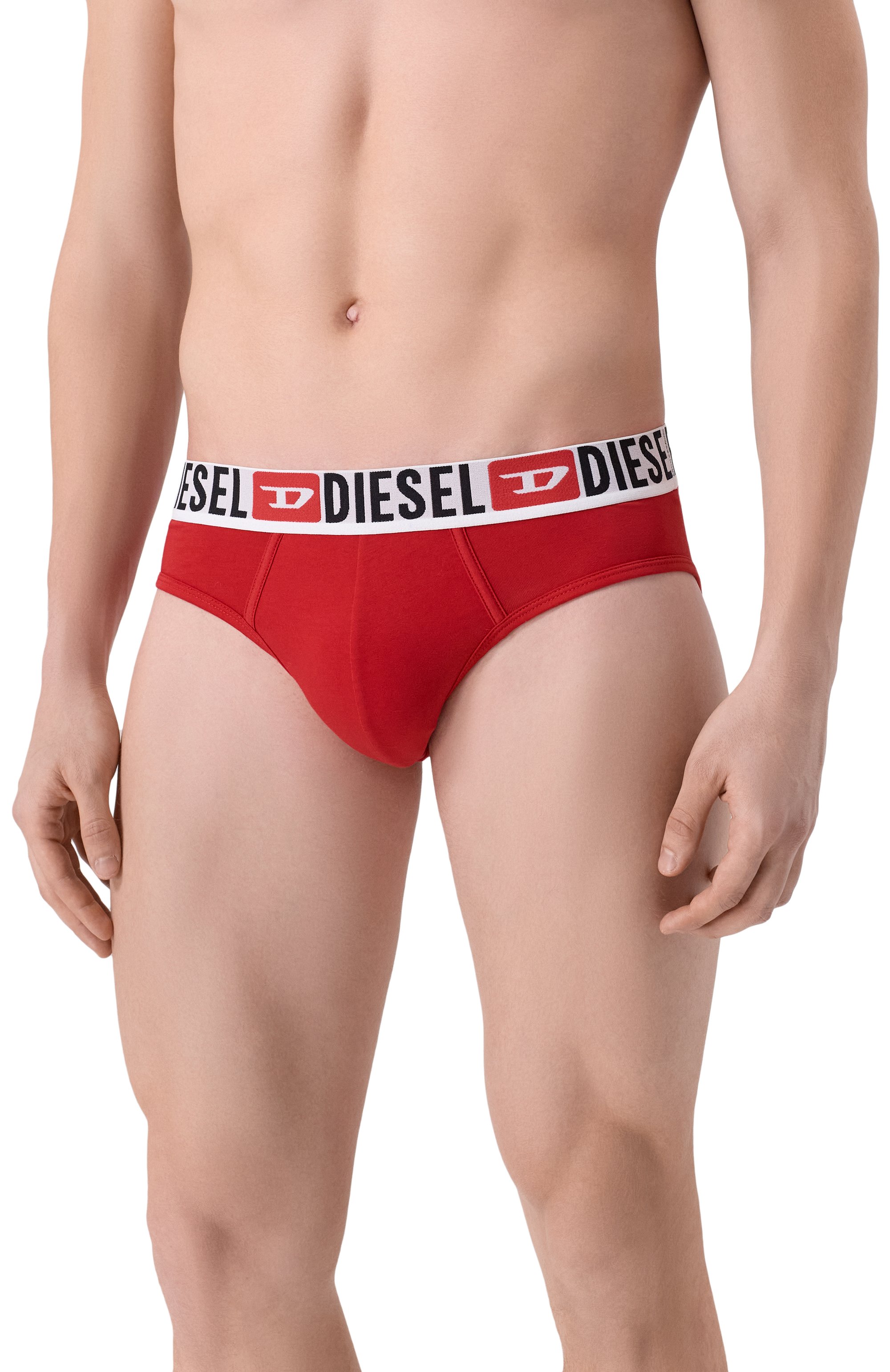 Комплект из трех брифов DIESEL красного цвета по цене 5630 руб., арт. 00SH05/0DDAI, фото 2 Комплект из трех брифов DIESEL, арт. 00SH05/0DDAI, фото 2