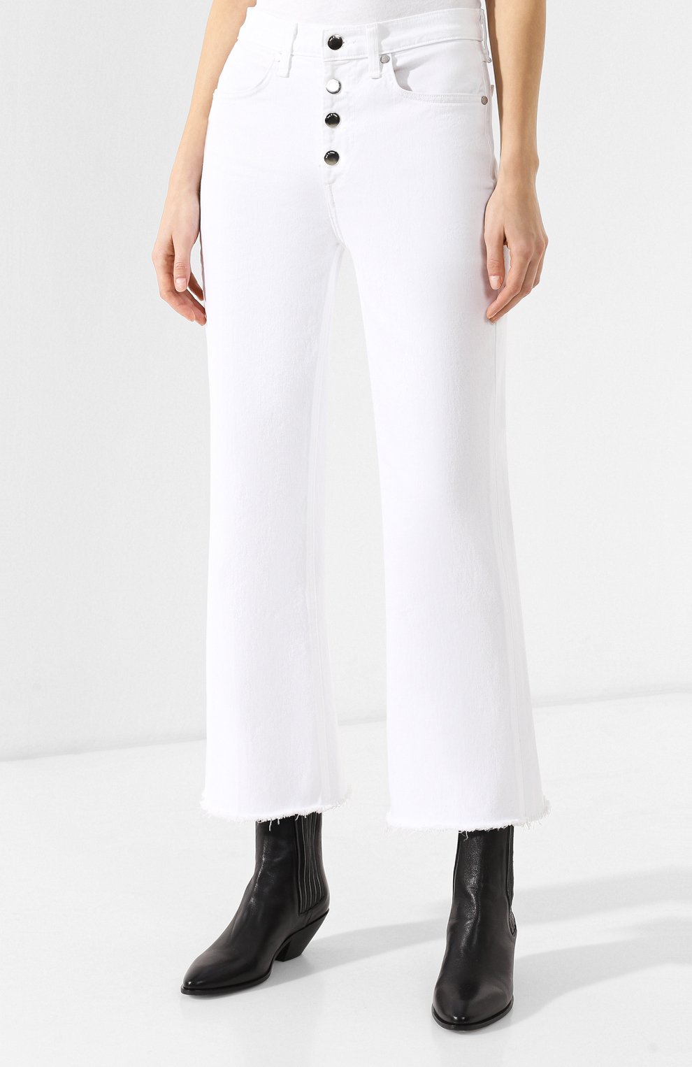 Укороченные джинсы RAG AND BONE белого цвета по цене 21000 руб., арт. W26220137WHT, фото 3 Укороченные джинсы RAG AND BONE, арт. W26220137WHT, фото 3