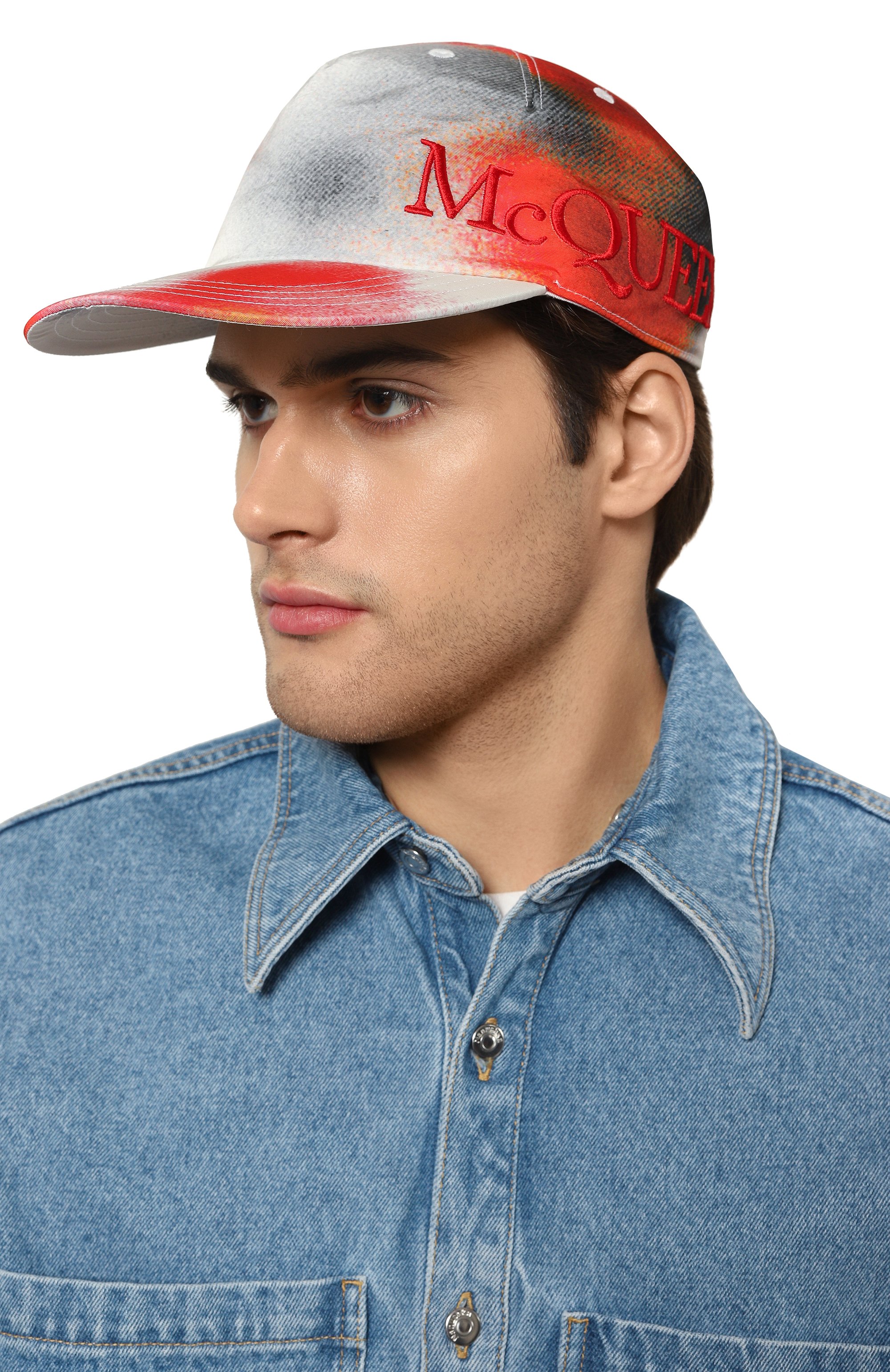 Бейсболка ALEXANDER MCQUEEN разноцветного цвета по цене 46950 руб., арт. 775843/4404Q, фото 2 Бейсболка ALEXANDER MCQUEEN, арт. 775843/4404Q, фото 2