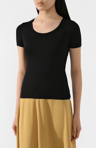 Футболка из вискозы EMPORIO ARMANI черного цвета по цене 24450 руб., арт. 8N2M6A/2J85Z, фото 3 Футболка из вискозы EMPORIO ARMANI, арт. 8N2M6A/2J85Z, фото 3