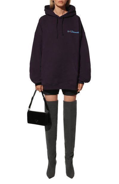 Хлопковое худи VETEMENTS фиолетового цвета по цене 71700 руб., арт. UA53HD160P 1605/W, фото 2 Хлопковое худи VETEMENTS, арт. UA53HD160P 1605/W, фото 2