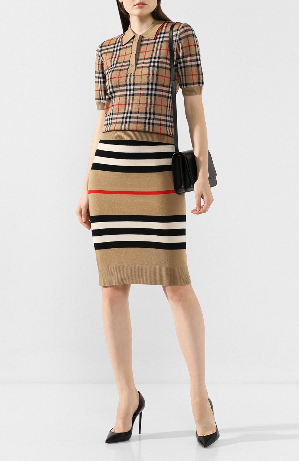 Шерстяное поло BURBERRY бежевого цвета по цене 59750 руб., арт. 8017141, фото 2 Шерстяное поло BURBERRY, арт. 8017141, фото 2
