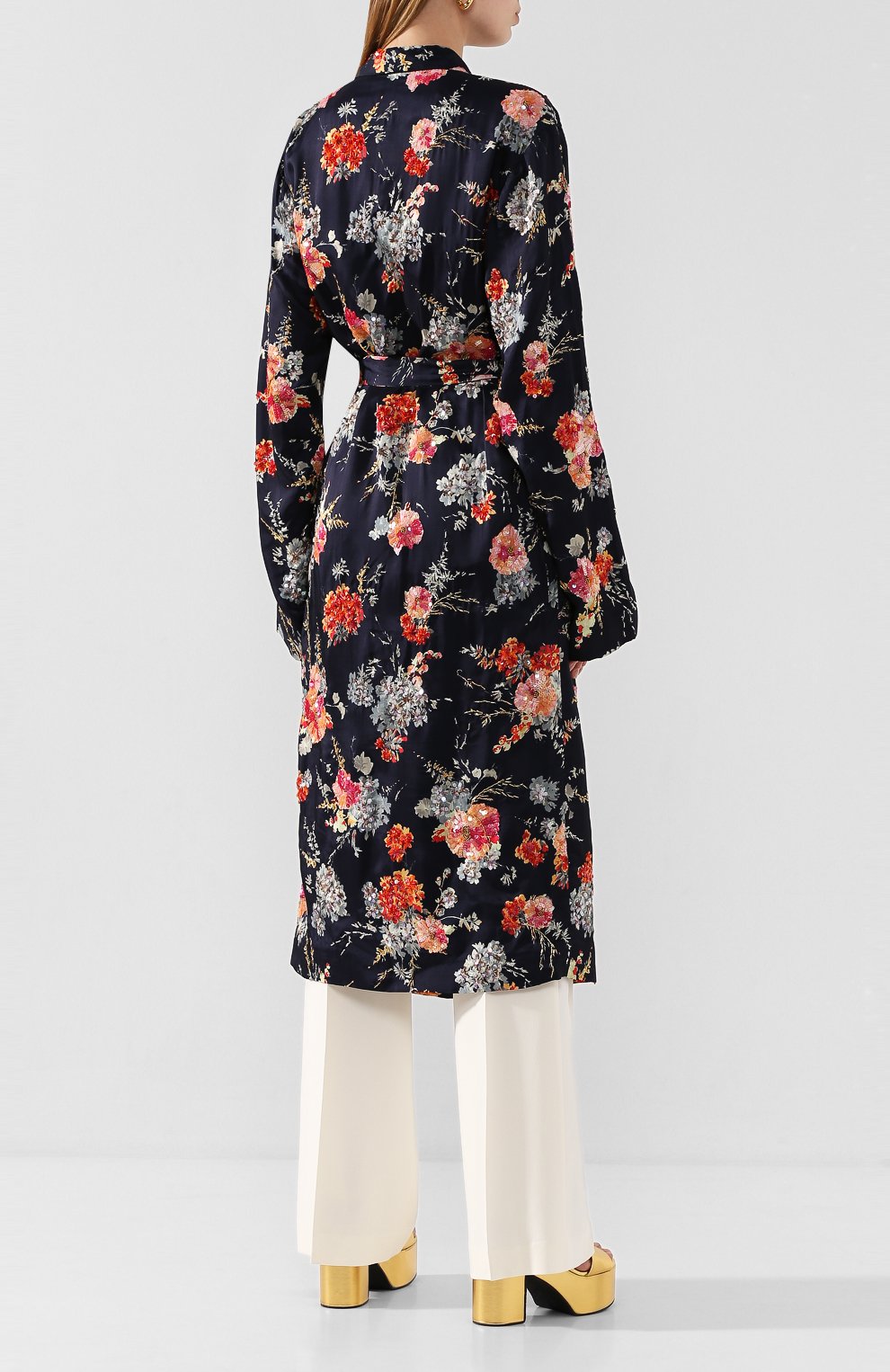 Пальто из вискозы DRIES VAN NOTEN темно-синего цвета по цене 195000 руб., арт. 201-18626-9435, фото 4 Пальто из вискозы DRIES VAN NOTEN, арт. 201-18626-9435, фото 4