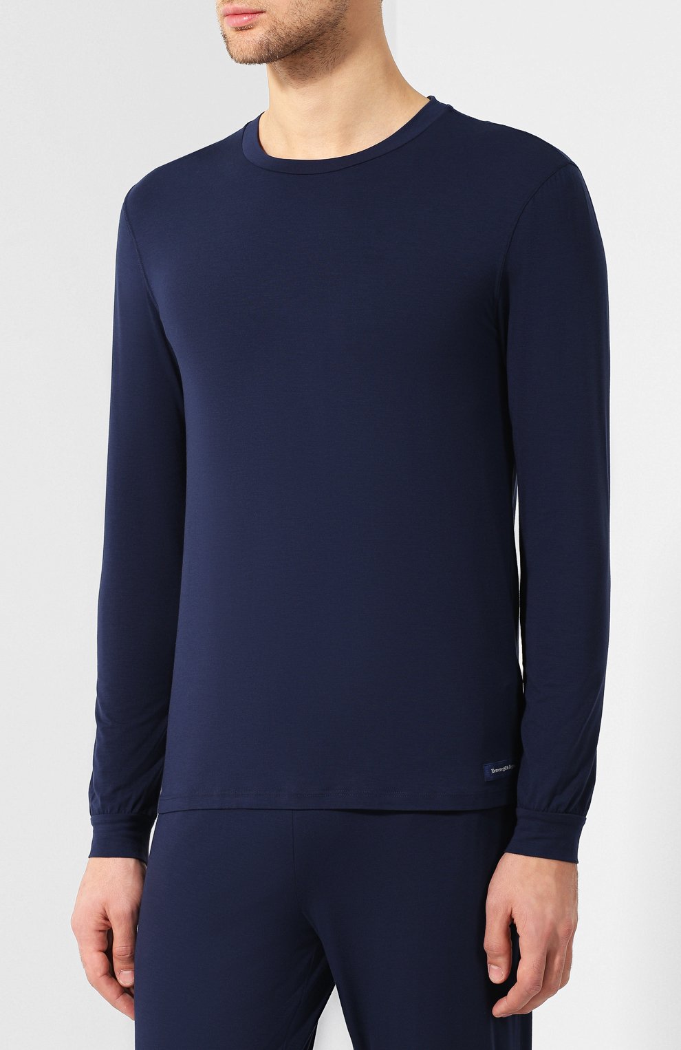 Пижама из вискозы с брюками ZEGNA синего цвета по цене 32000 руб., арт. N6H010590, фото 2 Пижама из вискозы с брюками ZEGNA, арт. N6H010590, фото 2