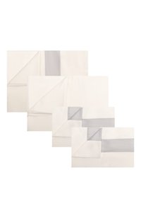 Светло-голубой