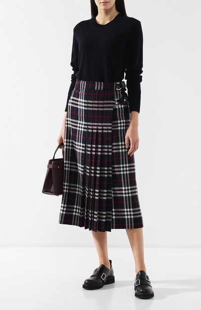 Кашемировый пуловер BURBERRY темно-синего цвета по цене 64550 руб., арт. 8004012, фото 2 Кашемировый пуловер BURBERRY, арт. 8004012, фото 2