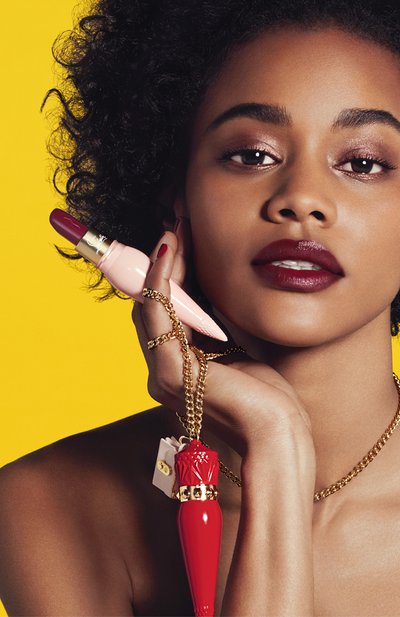 Футляр для помады sooooo glow CHRISTIAN LOUBOUTIN бесцветного цвета по цене 6200 руб., арт. 8435415046343, фото 5 Футляр для помады sooooo glow CHRISTIAN LOUBOUTIN, арт. 8435415046343, фото 5