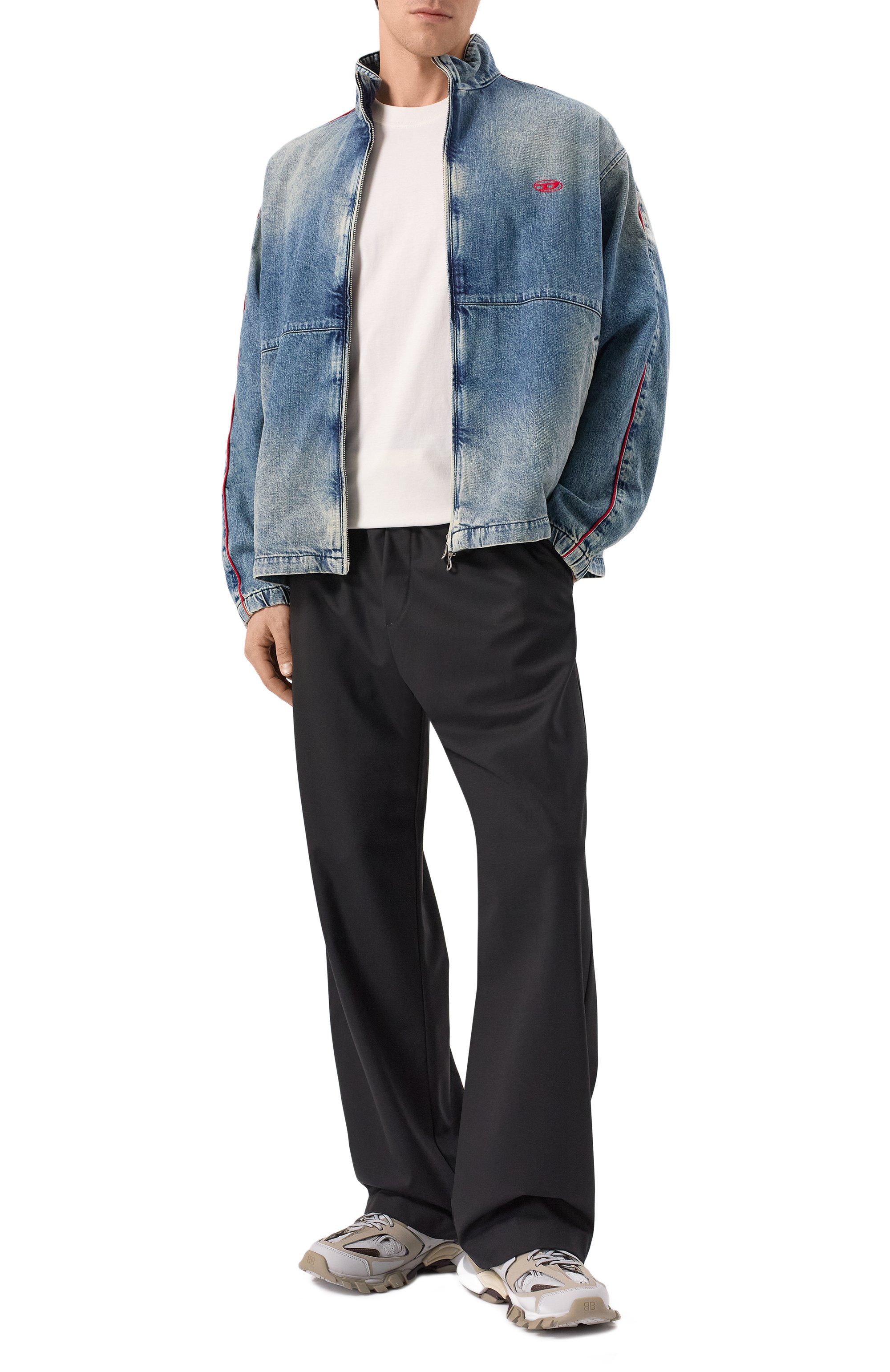 Хлопковая футболка LANEUS молочного цвета по цене 13350 руб., арт. S5LAMATH089, фото 2 Хлопковая футболка LANEUS, арт. S5LAMATH089, фото 2