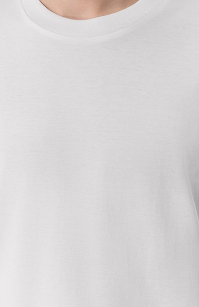 Хлопковая футболка BRIONI белого цвета по цене 66550 руб., арт. UJSY0L-OA613, фото 5 Хлопковая футболка BRIONI, арт. UJSY0L-OA613, фото 5