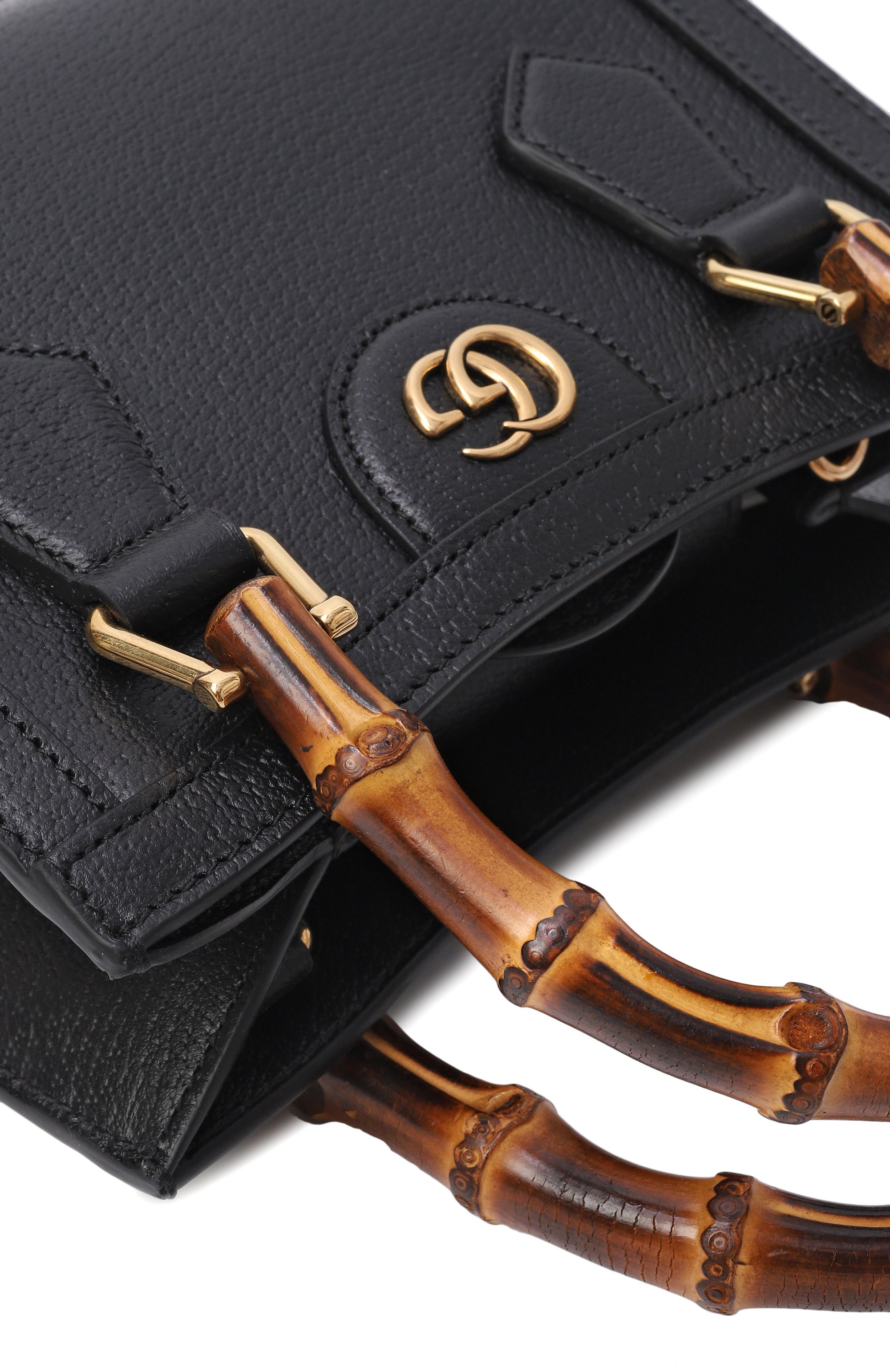 Сумка diana mini GUCCI черного цвета по цене 550000 руб., арт. 702732/U3ZDT, фото 6 Сумка diana mini GUCCI, арт. 702732/U3ZDT, фото 6