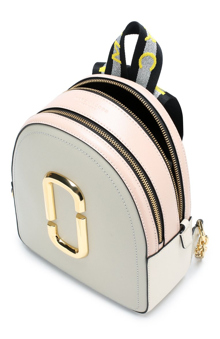 Женский рюкзак snapshot MARC JACOBS (THE) кремового цвета, арт. M0014491 | Фото 4 (Статус проверки: Проверена категория; Размер: large; Материал: Натуральная кожа; Стили: Кэжуэл; Случай: Повседневный)