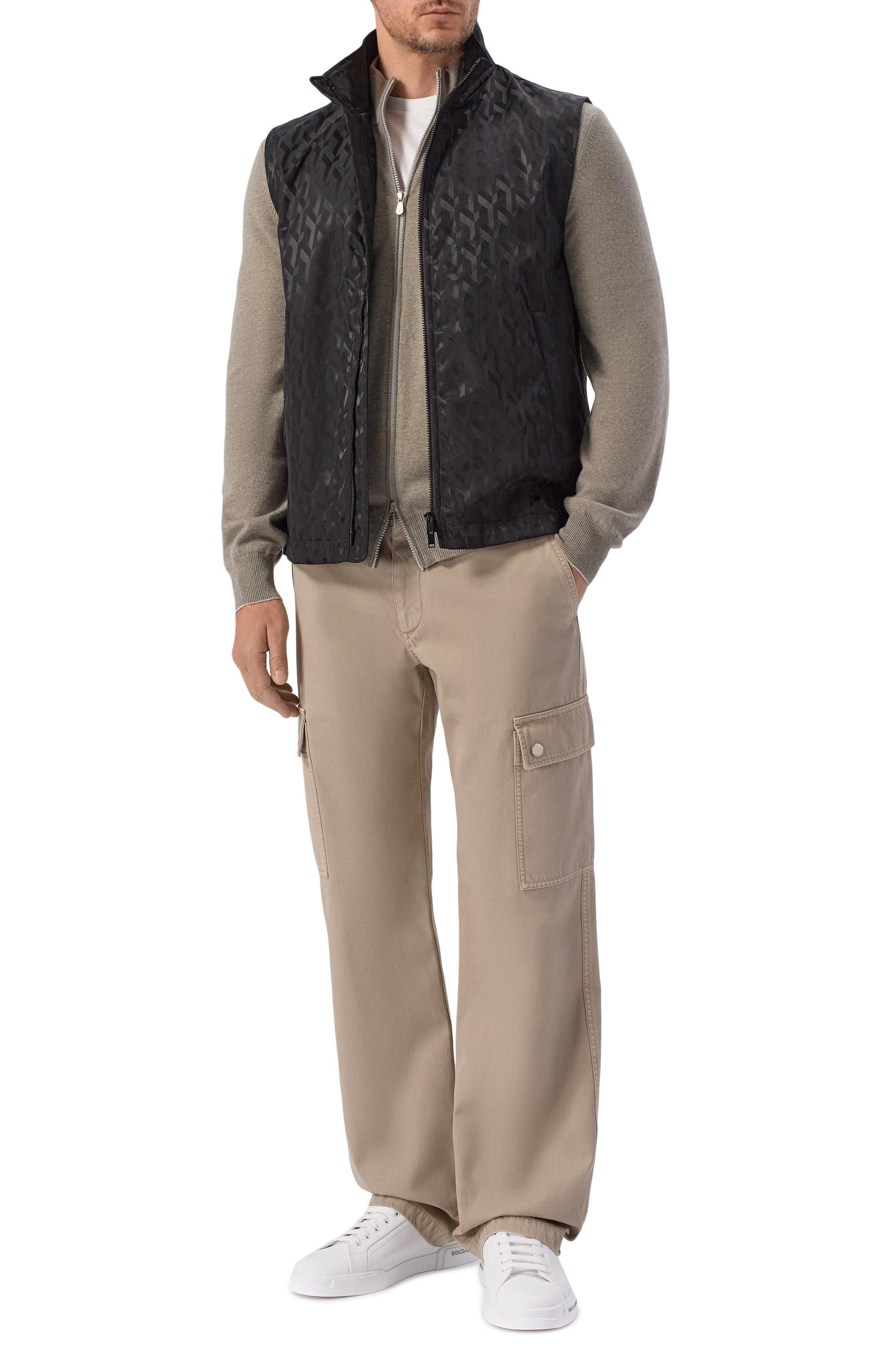 Жилет MVST черного цвета по цене 141500 руб., арт. M26.2PM.0011/F142 SWING-SILK/P0LYAMID, фото 2 Жилет MVST, арт. M26.2PM.0011/F142 SWING-SILK/P0LYAMID, фото 2