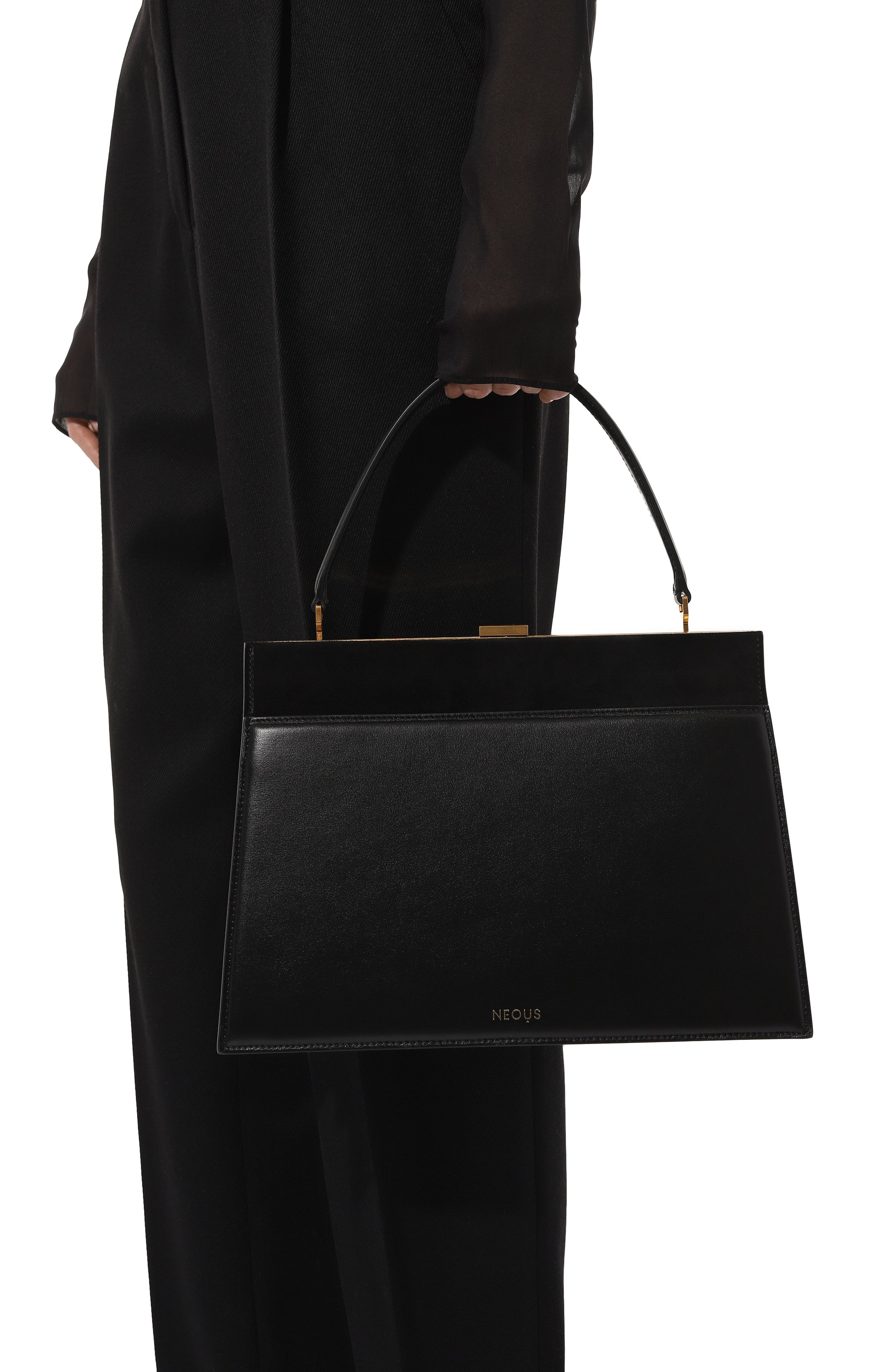 Сумка bellatrix NEOUS черного цвета по цене 150000 руб., арт. 00054A01B01, фото 2 Сумка bellatrix NEOUS, арт. 00054A01B01, фото 2