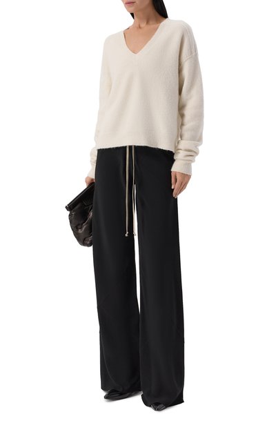 Шерстяной пуловер RICK OWENS молочного цвета по цене 97700 руб., арт. RP02F5650/KWP, фото 2 Шерстяной пуловер RICK OWENS, арт. RP02F5650/KWP, фото 2