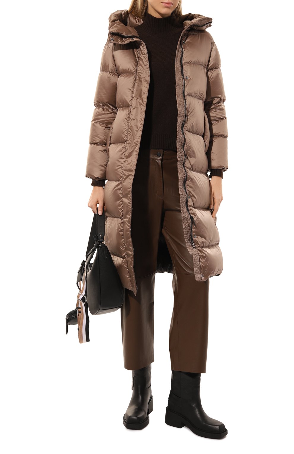 Пуховик HETREGO светло-коричневого цвета по цене 66450 руб., арт. 8N605/KAREN, фото 2 Пуховик HETREGO, арт. 8N605/KAREN, фото 2
