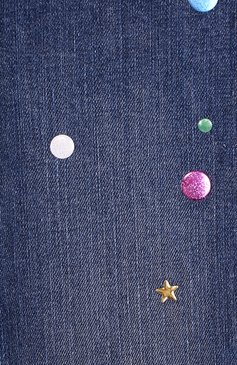 Детские джинсы с металлизированной отделкой MARC JACOBS (THE) синего цвета, арт. W14189/6A-12A | Фото 3 (Материал внешний: Хлопок; Статус проверки: Проверено; Кросс-КТ: джинсы; Детали: Потертости, Декор; Материал сплава: Проставлено, Проверено; Нос: Не проставлено; Ростовка одежда: 9 лет | 134 см, 12 лет | 152 см, 5 лет | 110 см, 7 лет | 122 см)