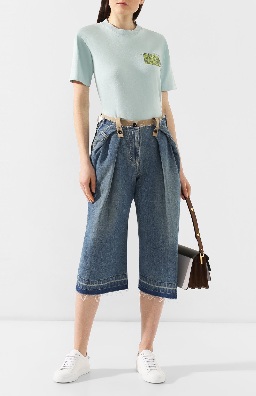 Хлопковая футболка OFF-WHITE голубого цвета по цене 21250 руб., арт. 0WAA049S19D960783188, фото 2 Хлопковая футболка OFF-WHITE, арт. 0WAA049S19D960783188, фото 2